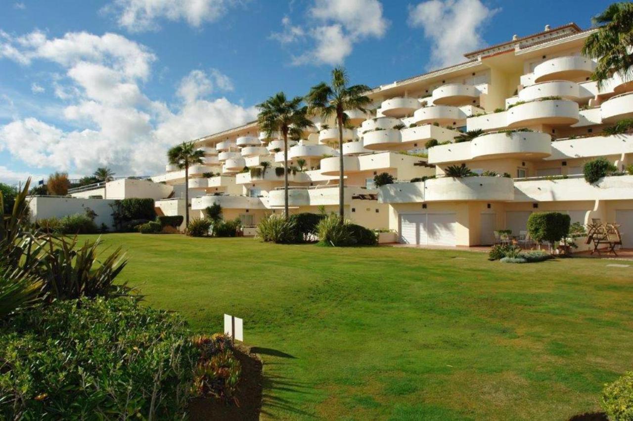 Apartment Immaculate 3-bed Penthouse- Stunning Views Estepona