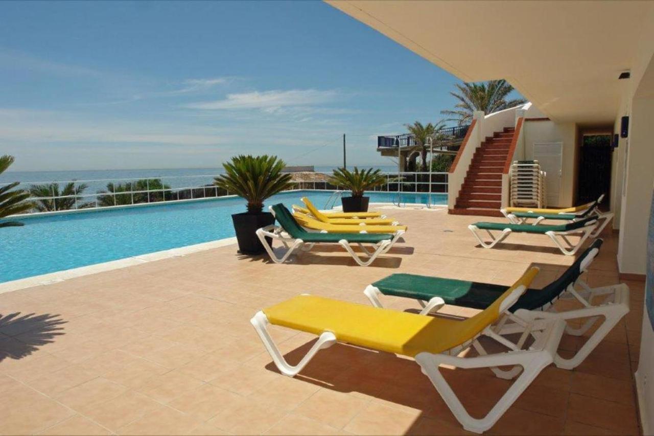 Immaculate 3-bed Penthouse- Stunning Views Apartment *